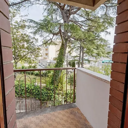 Apartment Flora Vintage Sanremo