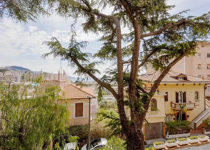 Apartment Guesthost - Flora Vintage Sanremo